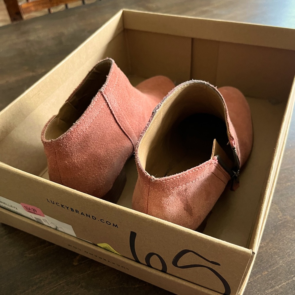 Lucky Brand ankle booties